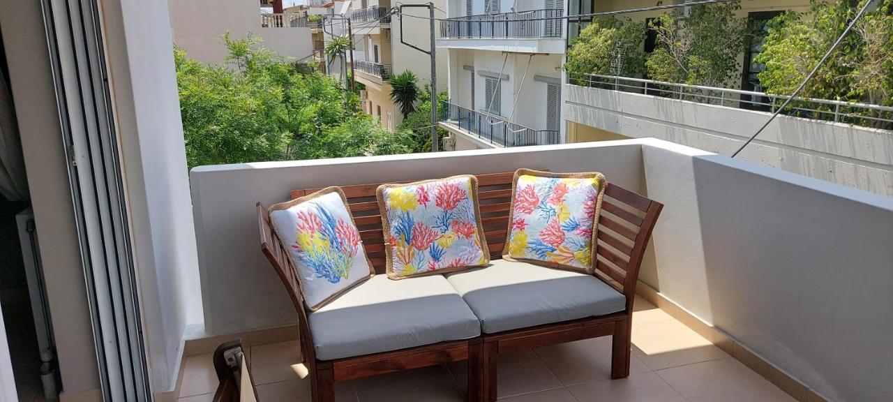 Momenti Felici Apartment Artemida  Ngoại thất bức ảnh