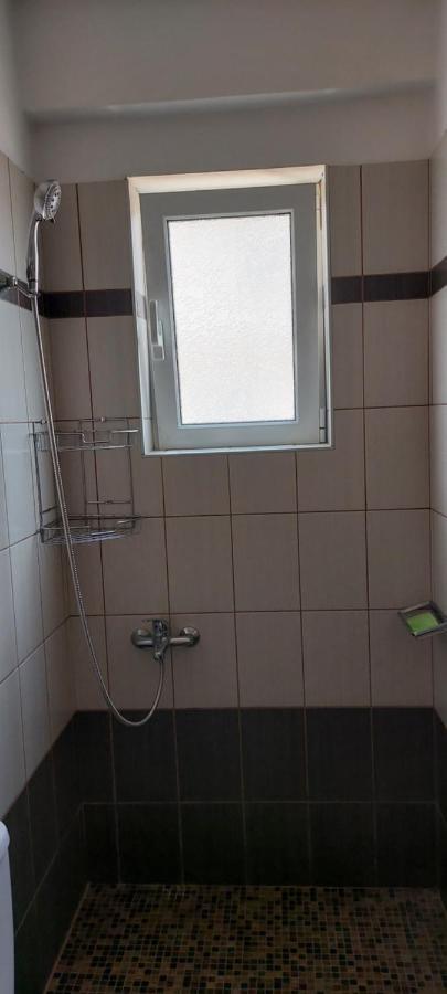 Momenti Felici Apartment Artemida  Ngoại thất bức ảnh