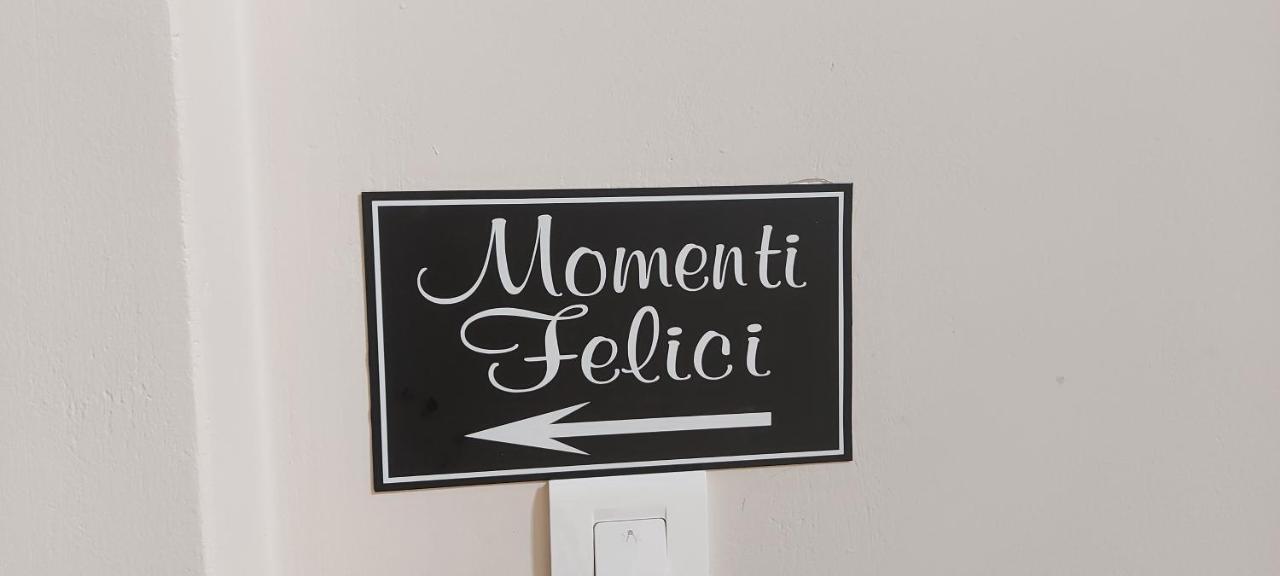 Momenti Felici Apartment Artemida  Ngoại thất bức ảnh