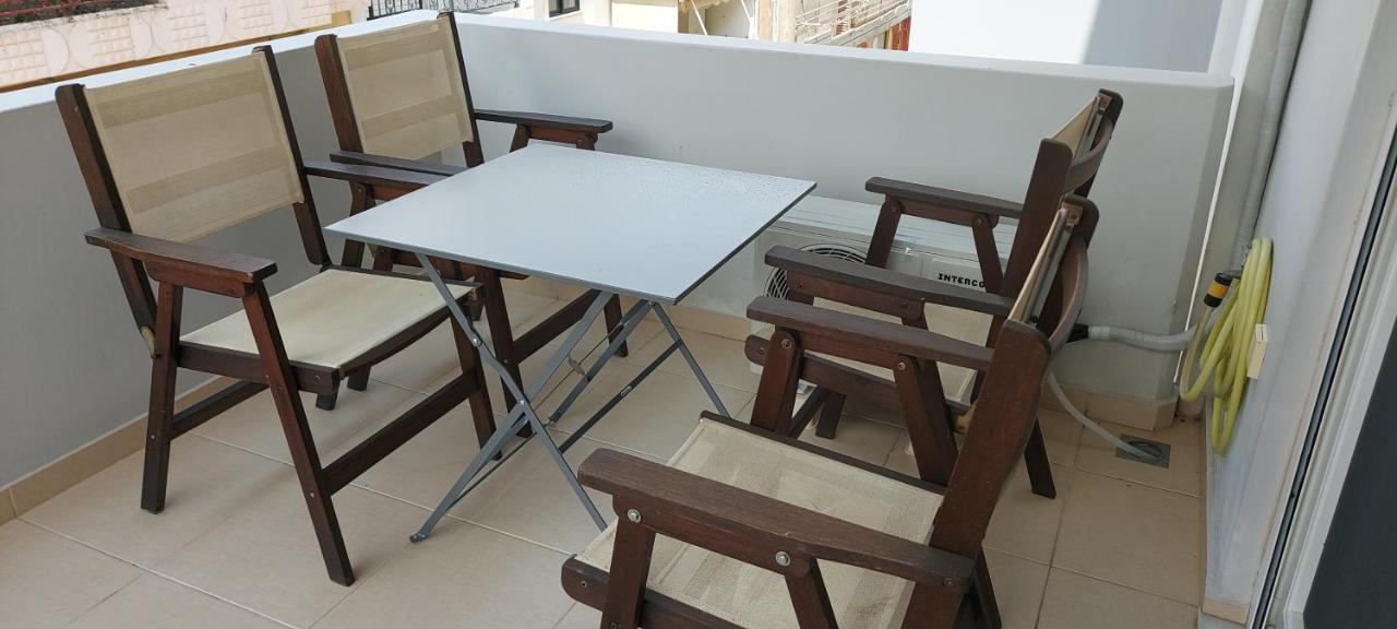 Momenti Felici Apartment Artemida  Ngoại thất bức ảnh